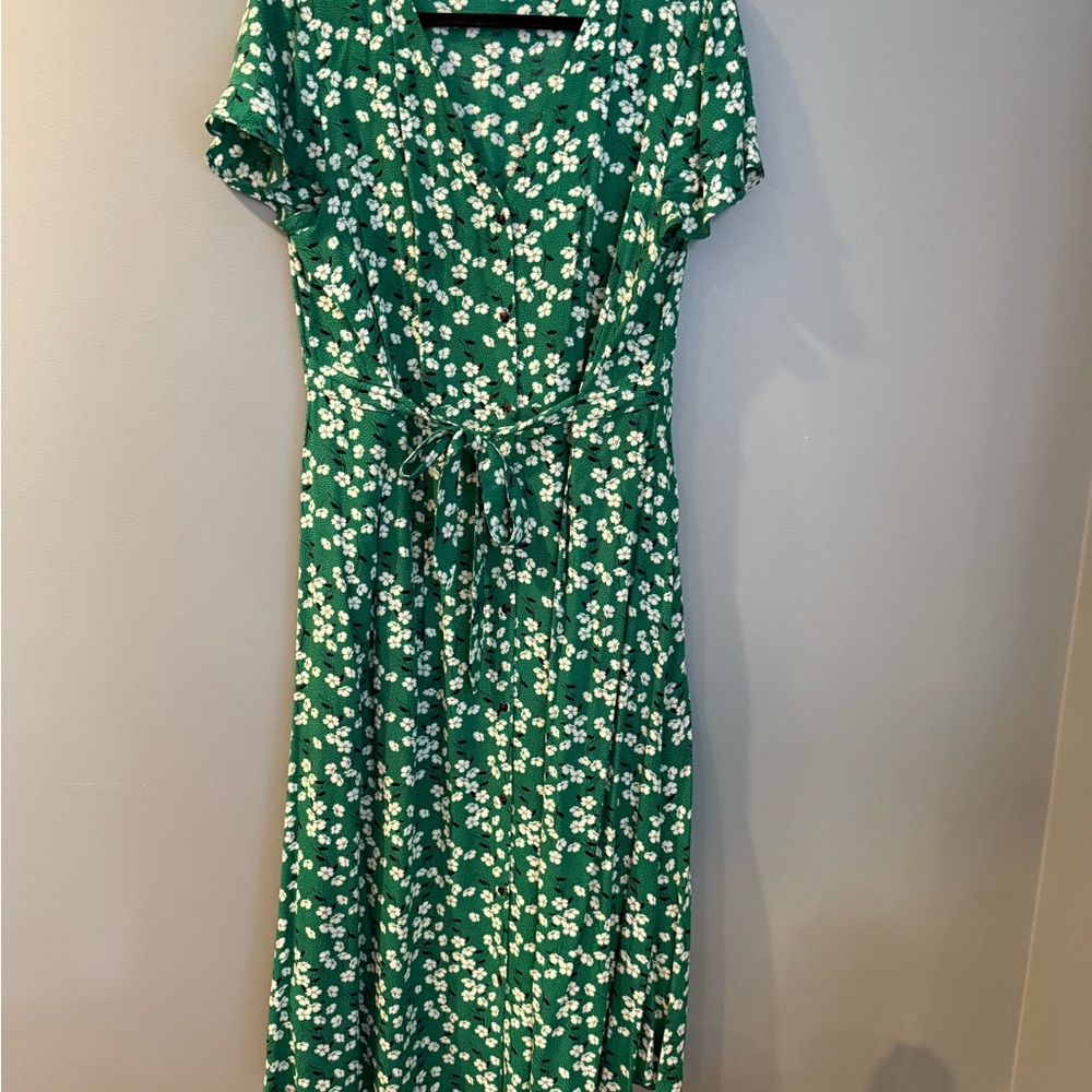 LOFT Green and White Maxi Sundress